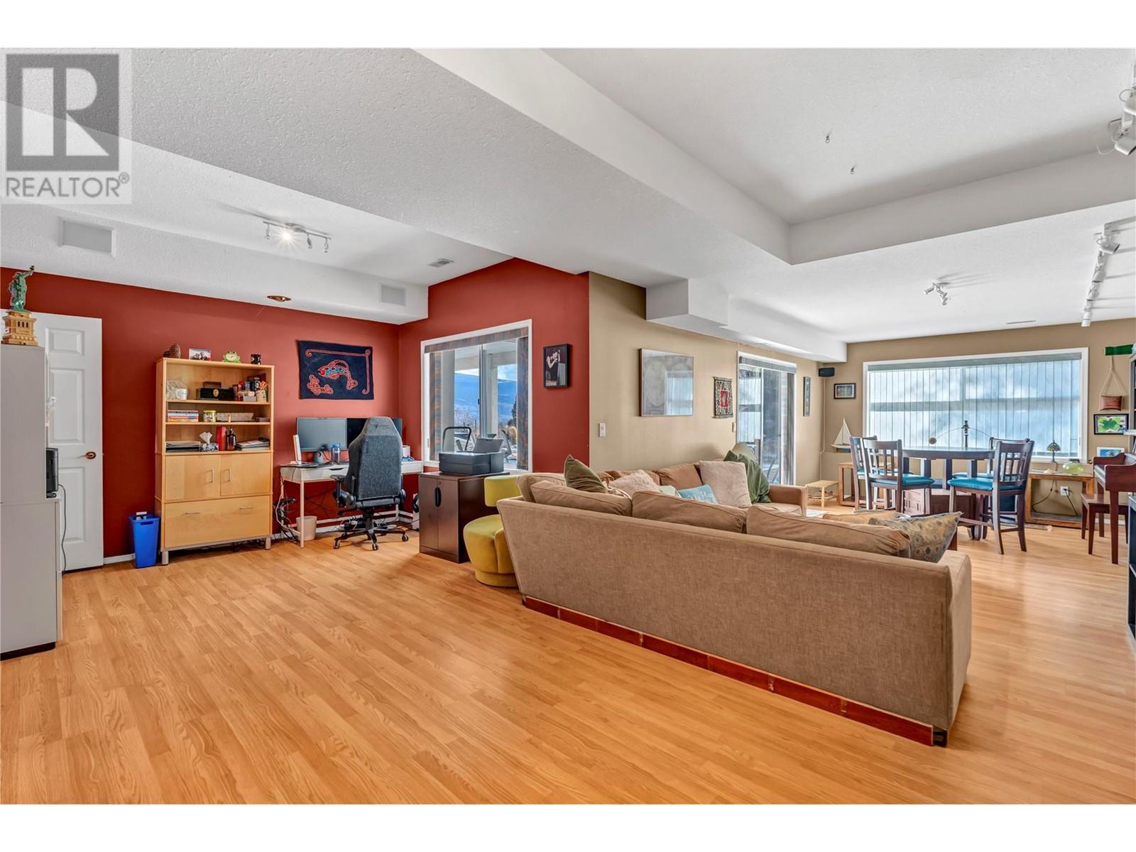 5728 Clark Street, Summerland, British Columbia  V0H 1Z4 - Photo 32 - 10337825