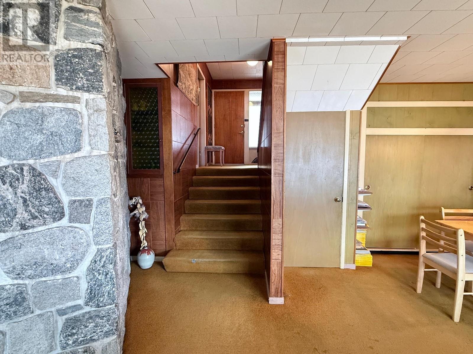 4529 Lakeside Road, Penticton, British Columbia  V2A 8W4 - Photo 27 - 10337820