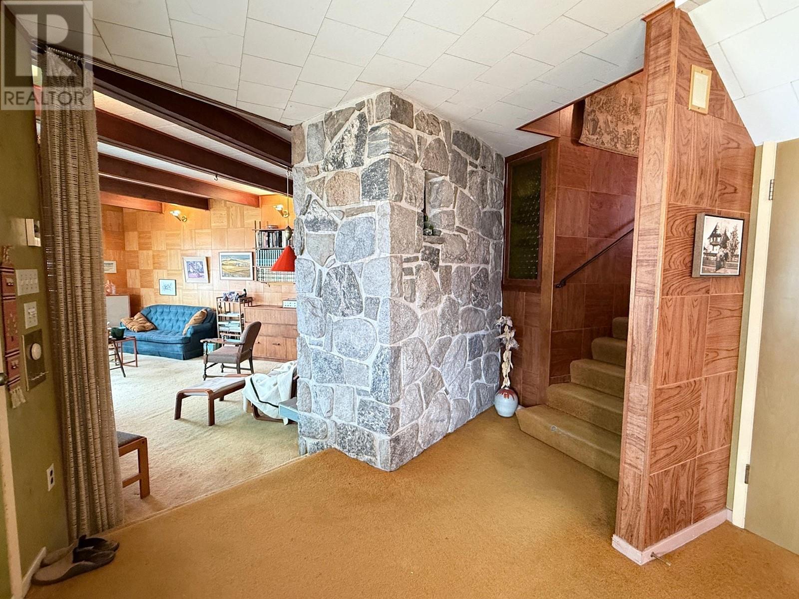 4529 Lakeside Road, Penticton, British Columbia  V2A 8W4 - Photo 28 - 10337820
