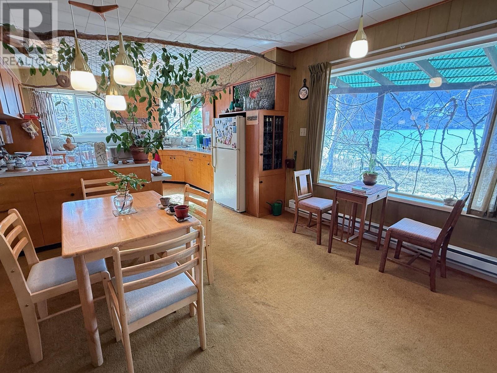 4529 Lakeside Road, Penticton, British Columbia  V2A 8W4 - Photo 33 - 10337820