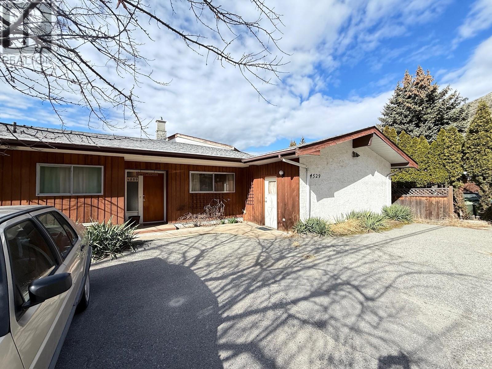 4529 Lakeside Road, Penticton, British Columbia  V2A 8W4 - Photo 57 - 10337820