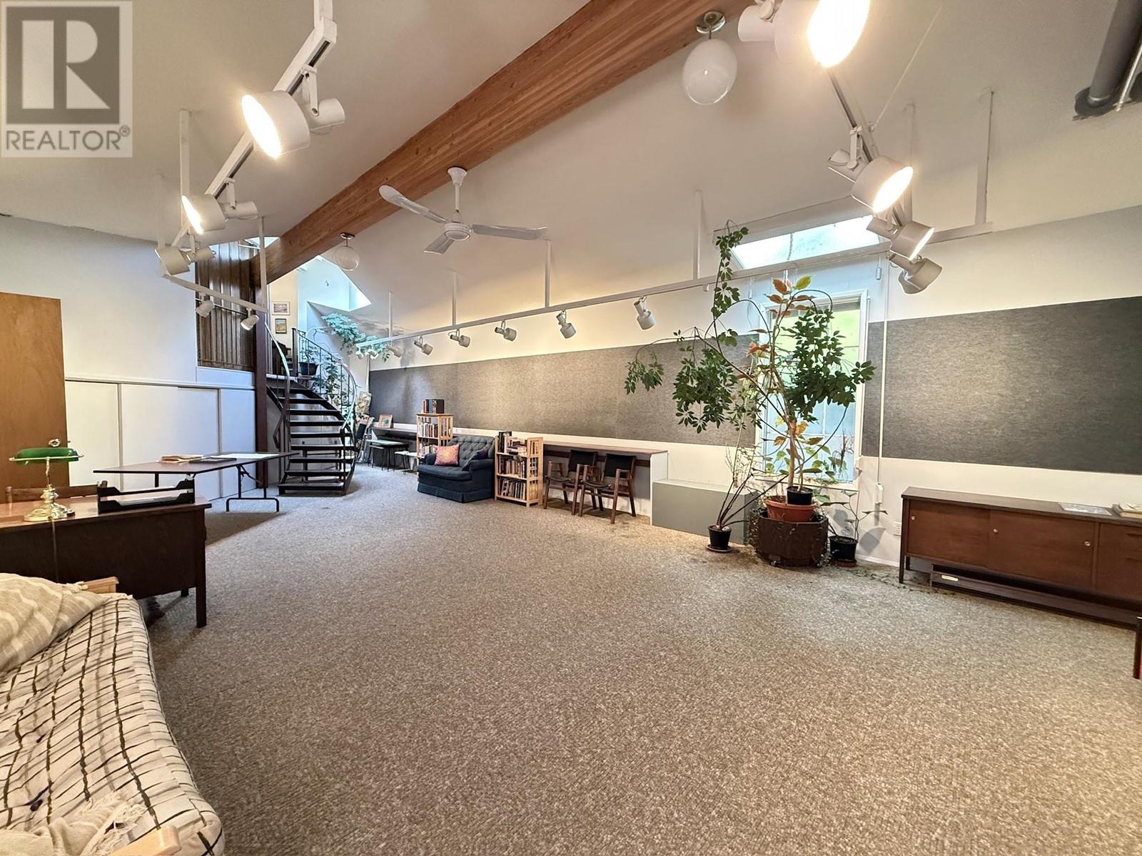 4529 Lakeside Road, Penticton, British Columbia  V2A 8W4 - Photo 64 - 10337820