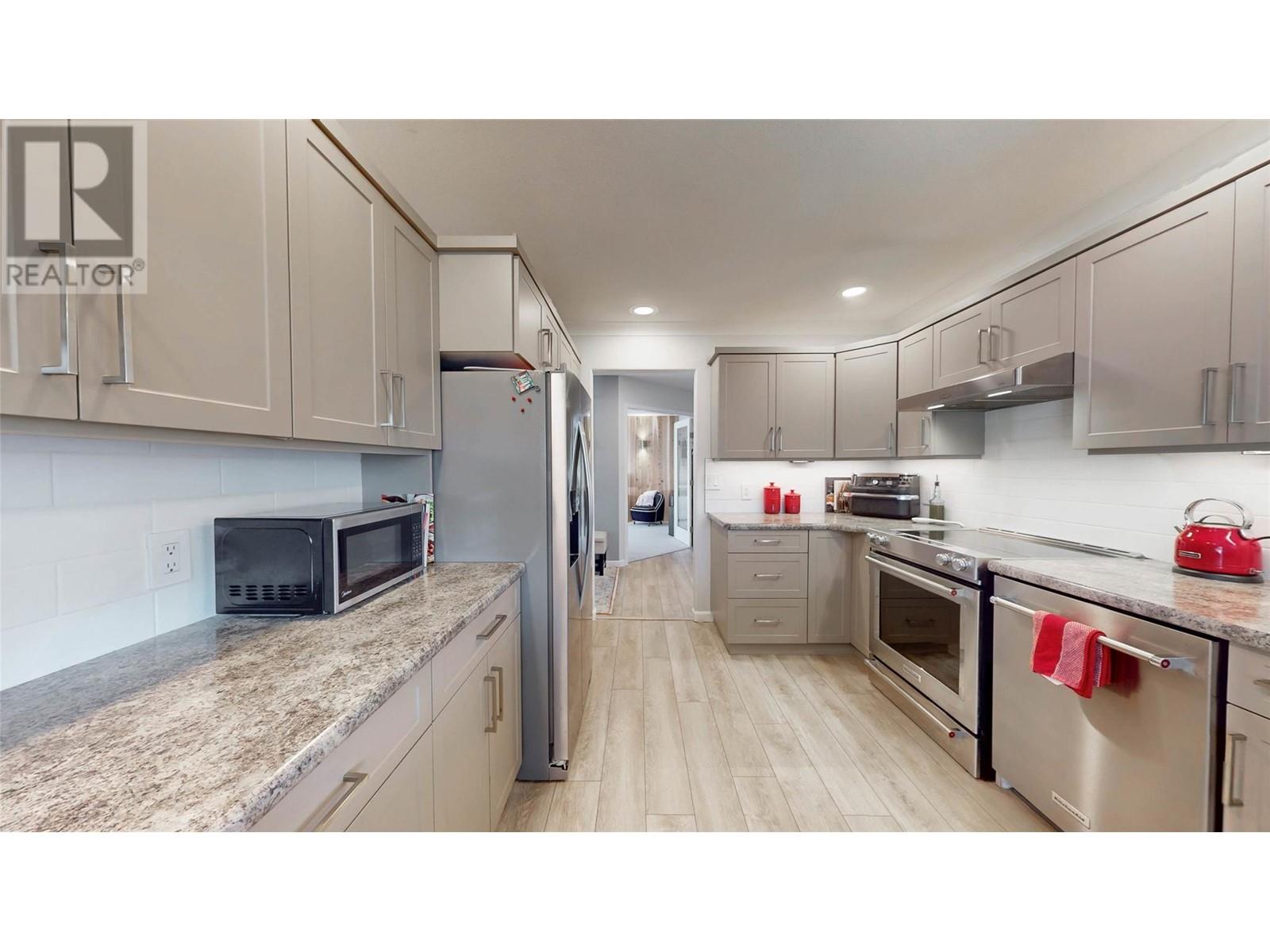 102 Forestbrook Place Unit# 206, Penticton, British Columbia  V2A 7N4 - Photo 13 - 10338004