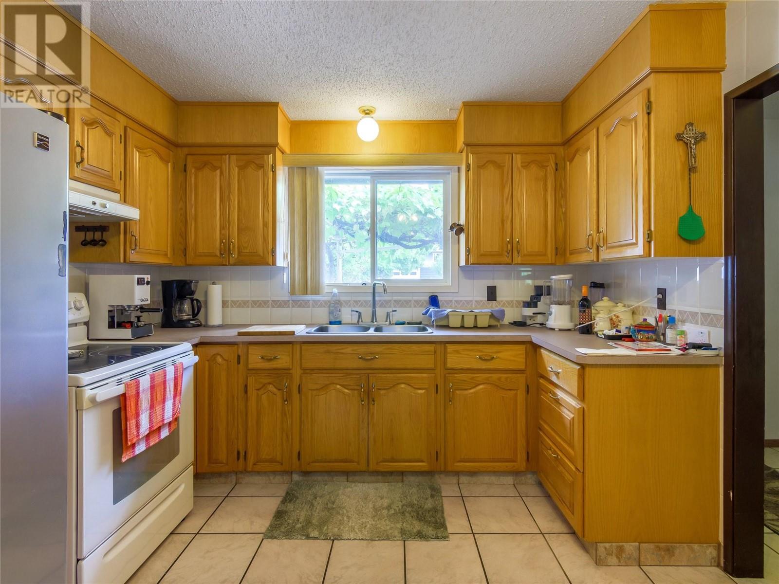 168 Braelyn Crescent, Penticton, British Columbia  V2A 6V3 - Photo 10 - 10337994