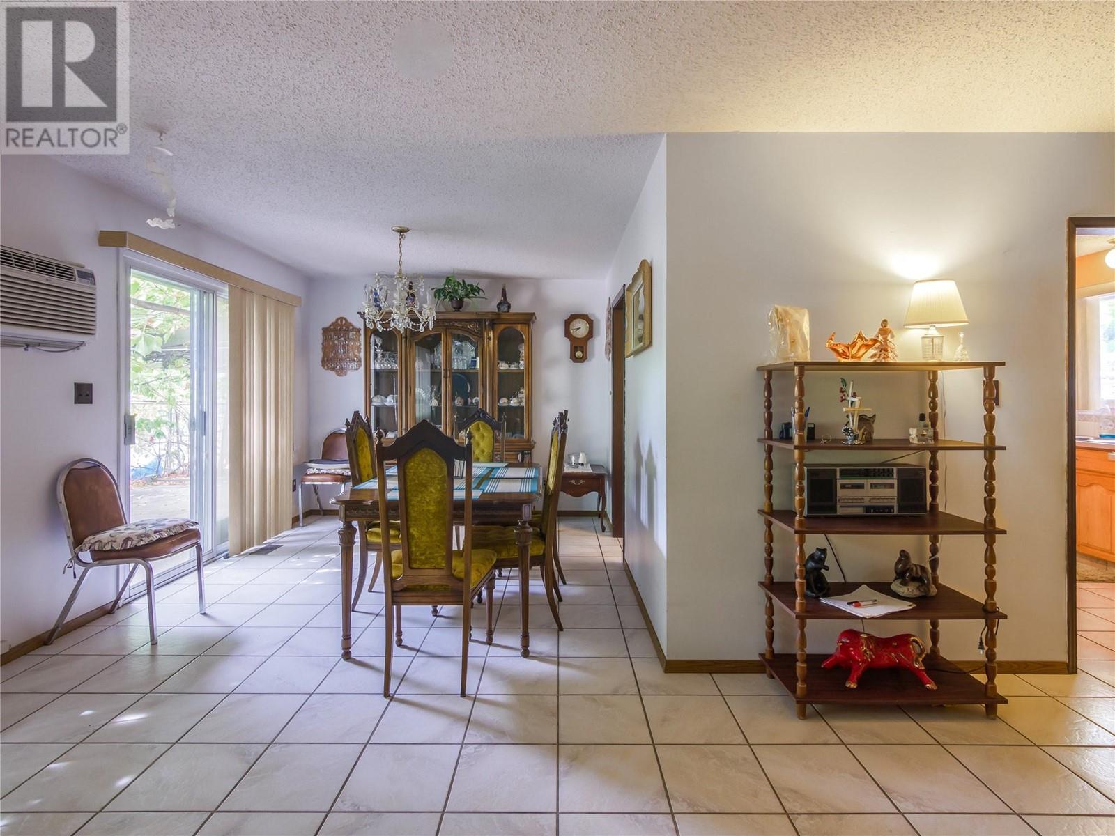 168 Braelyn Crescent, Penticton, British Columbia  V2A 6V3 - Photo 5 - 10337994