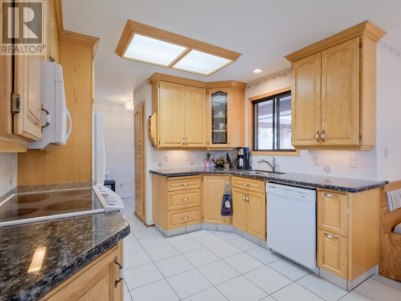105 Spruce Road, Penticton, British Columbia  V2A 8V9 - Photo 10 - 10338049