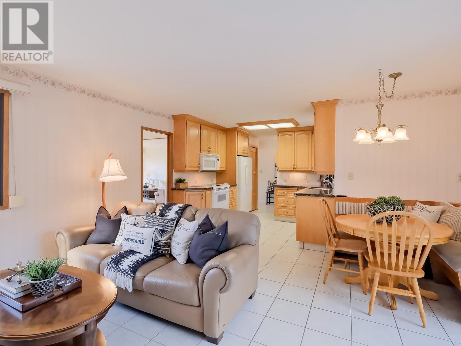 105 Spruce Road, Penticton, British Columbia  V2A 8V9 - Photo 14 - 10338049