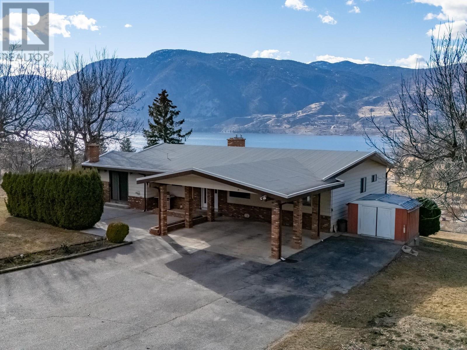 105 Spruce Road, Penticton, British Columbia  V2A 8V9 - Photo 2 - 10338049