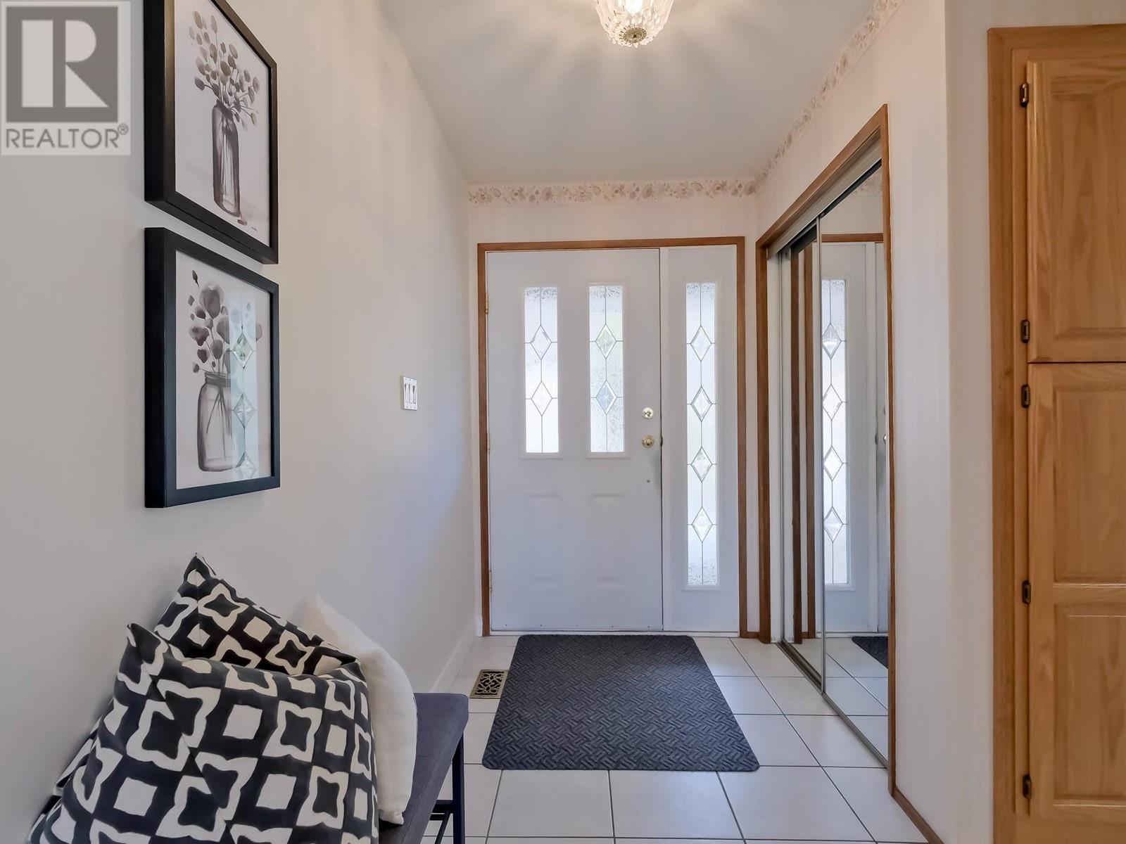 105 Spruce Road, Penticton, British Columbia  V2A 8V9 - Photo 6 - 10338049