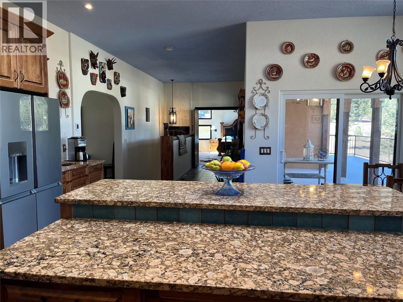 2363 Erin Valley Crescent, Kamloops, British Columbia  V2C 6A1 - Photo 4 - 10337996