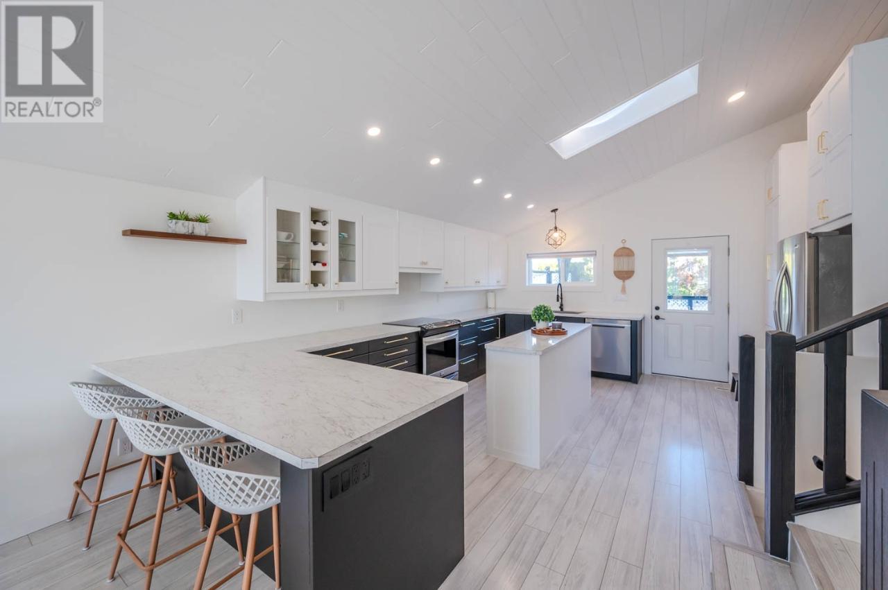 9504 Hummingbird Lane, Osoyoos, British Columbia  V0H 1V5 - Photo 16 - 10338057