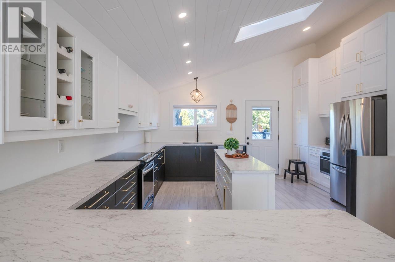 9504 Hummingbird Lane, Osoyoos, British Columbia  V0H 1V5 - Photo 17 - 10338057