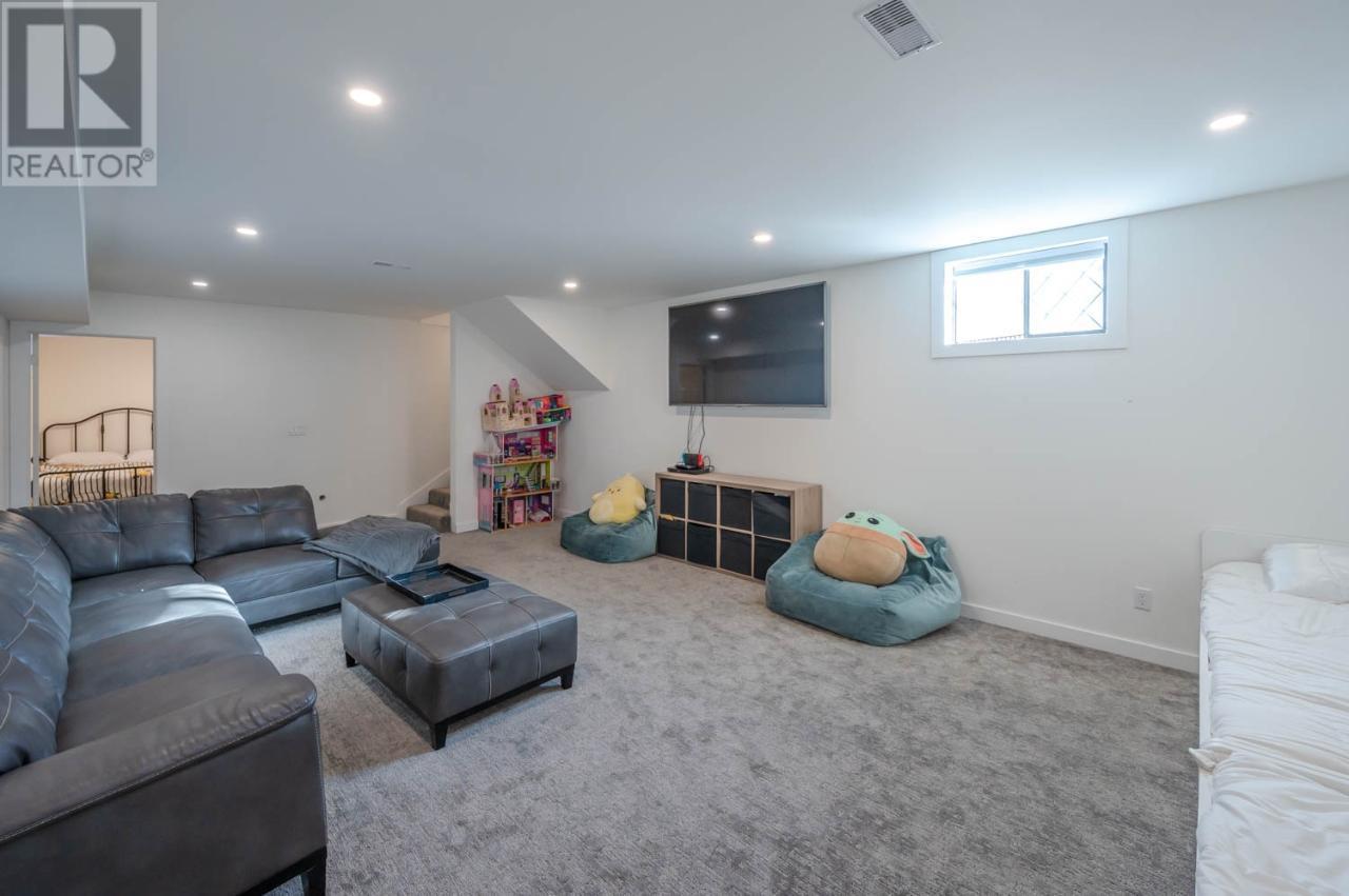 9504 Hummingbird Lane, Osoyoos, British Columbia  V0H 1V5 - Photo 46 - 10338057