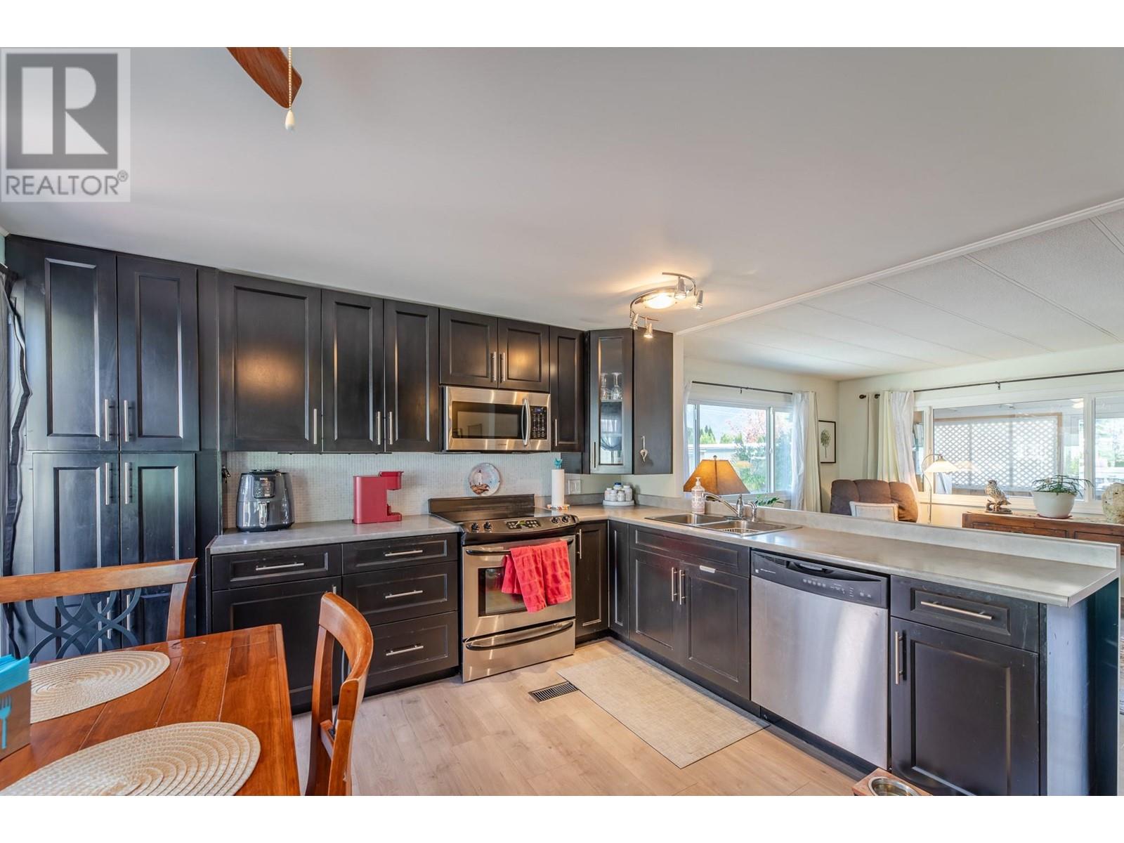 98 Okanagan Avenue E Unit# 88, Penticton, British Columbia  V2A 3J5 - Photo 15 - 10338003