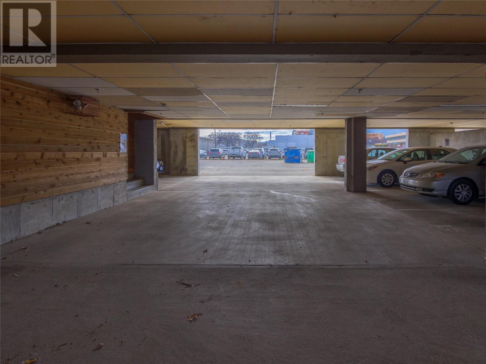 922 Dynes Avenue Unit# 301, Penticton, British Columbia  V2A 7X7 - Photo 17 - 10338052