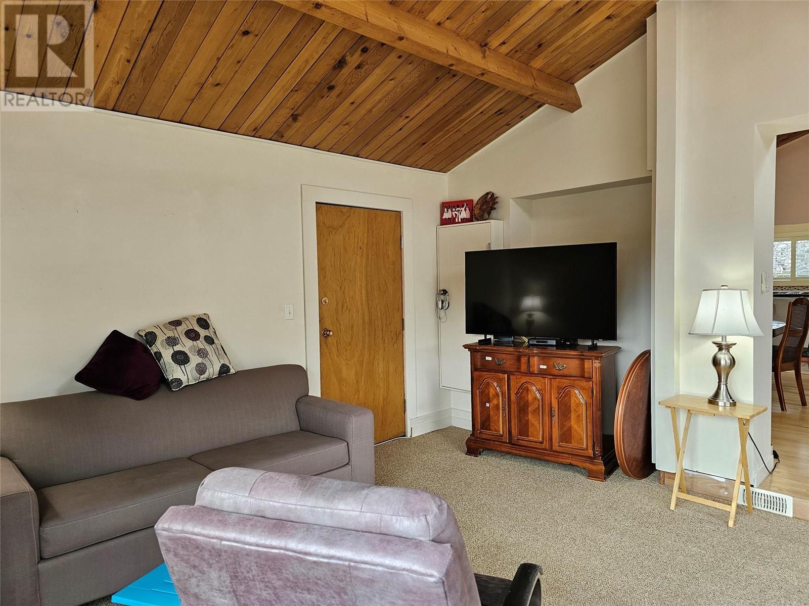902 Barrington Avenue, Penticton, British Columbia  V2A 1S3 - Photo 12 - 10338089