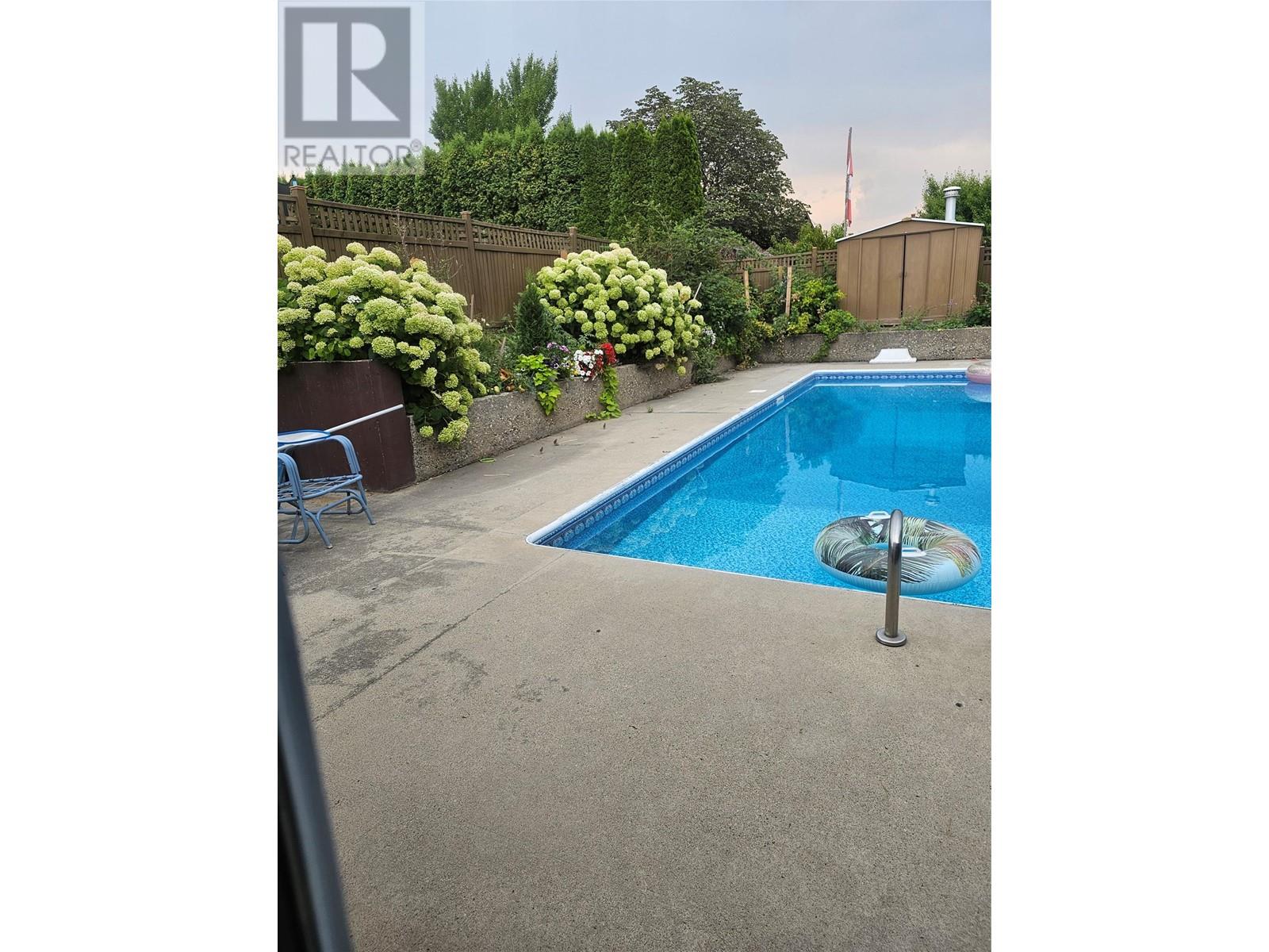 902 Barrington Avenue, Penticton, British Columbia  V2A 1S3 - Photo 33 - 10338089