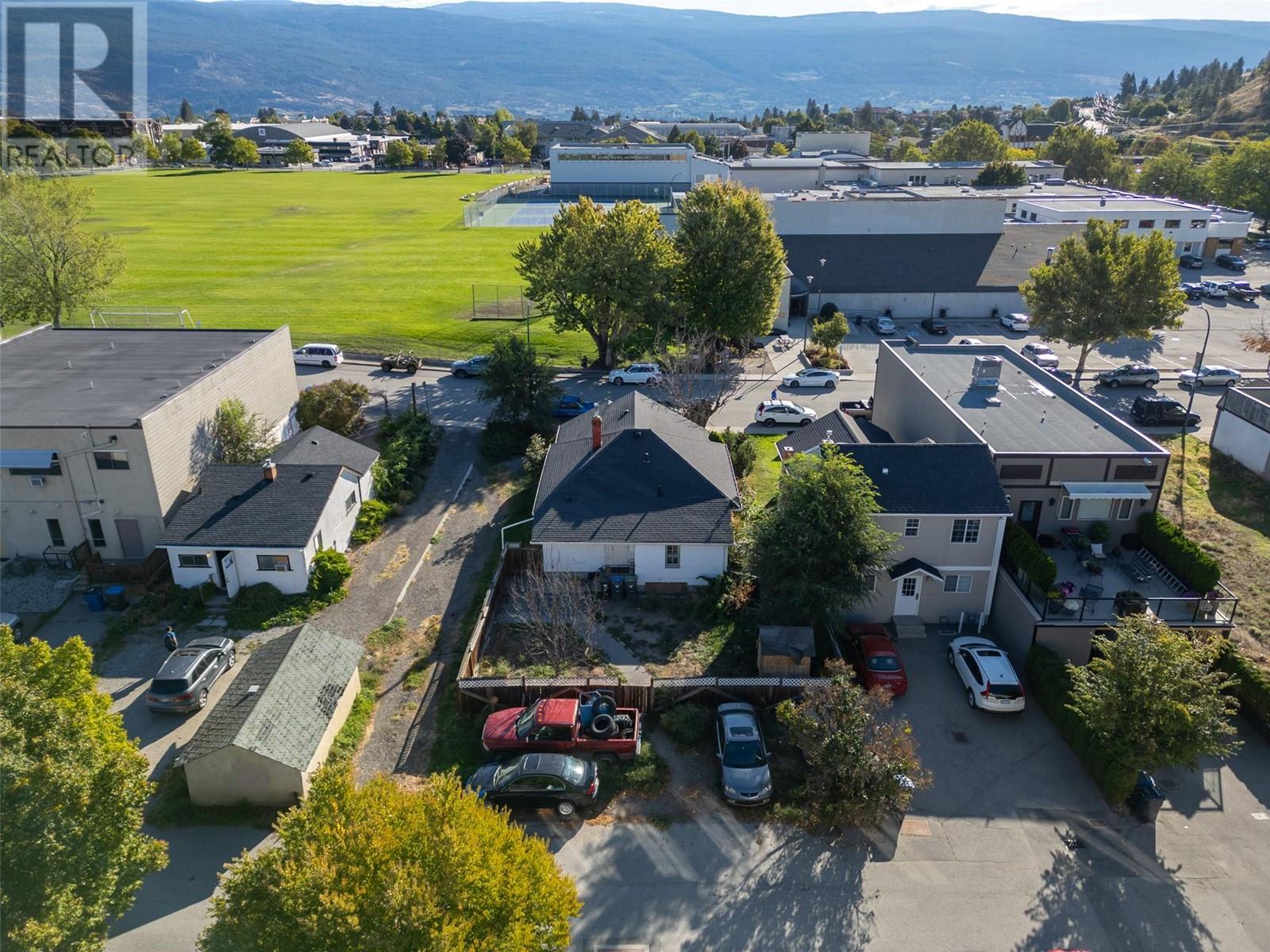 13218 Kelly Avenue, Summerland, British Columbia  V0H 1Z0 - Photo 19 - 10338086