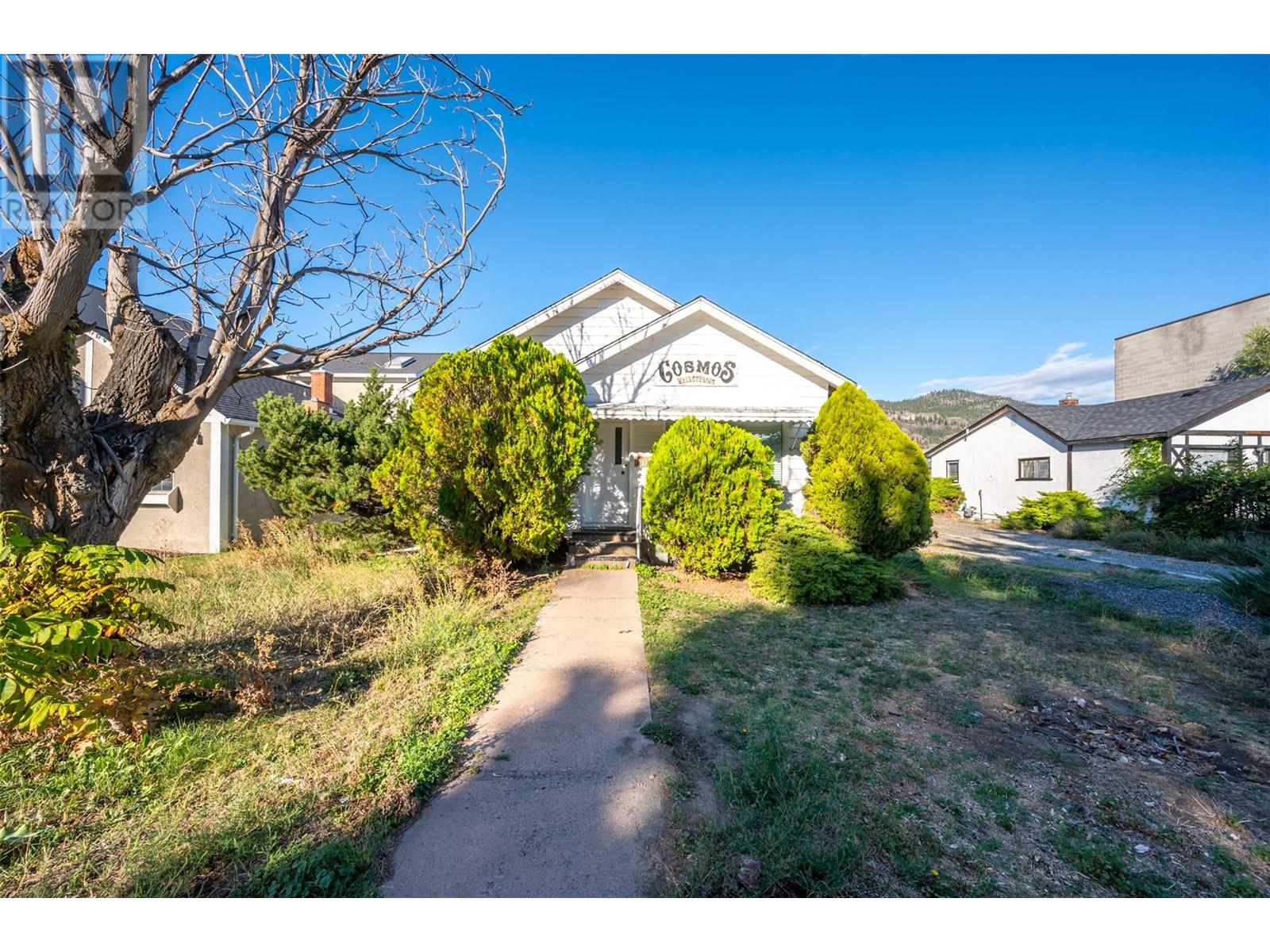 13218 Kelly Avenue, Summerland, British Columbia  V0H 1Z0 - Photo 2 - 10338086