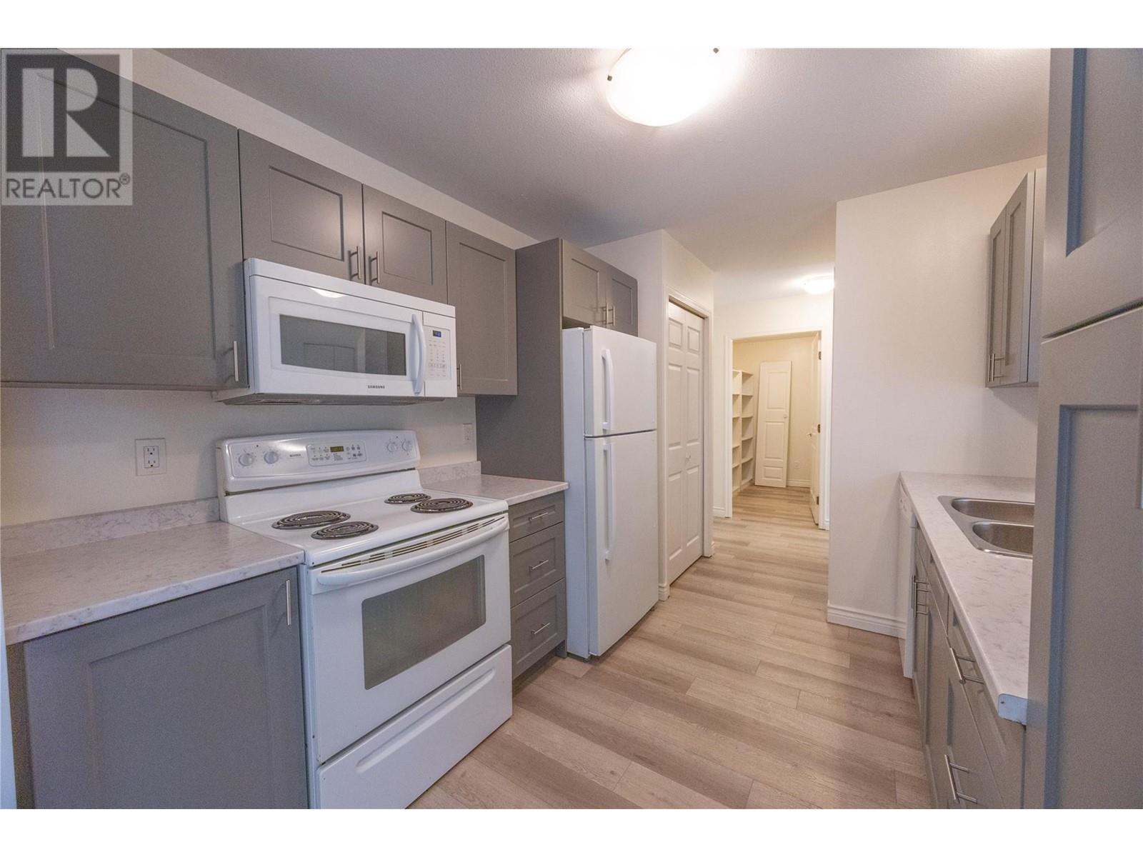 8700 Jubilee Road E Unit# 205, Summerland, British Columbia  V0H 1Z5 - Photo 2 - 10337836