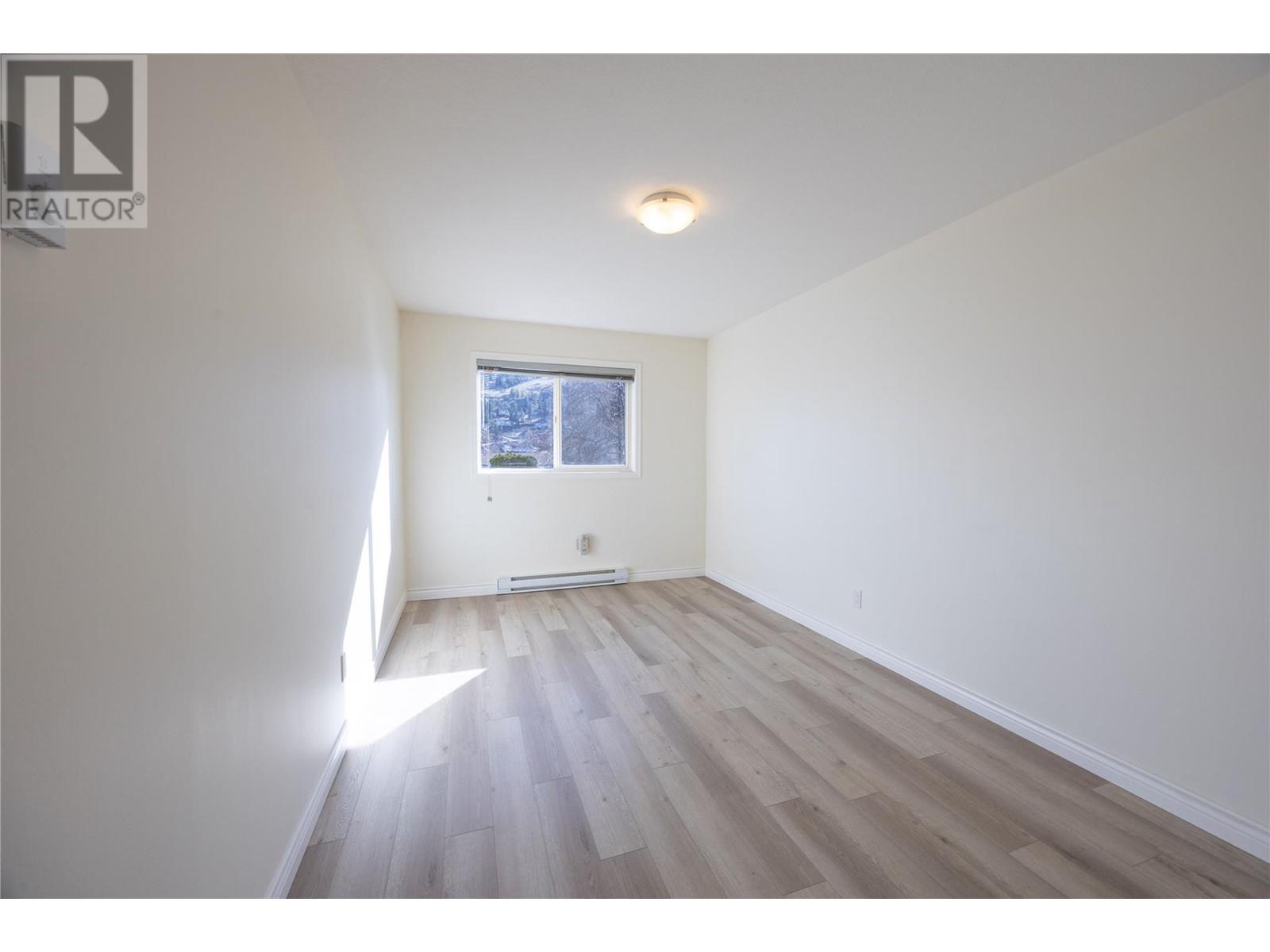 8700 Jubilee Road E Unit# 205, Summerland, British Columbia  V0H 1Z5 - Photo 3 - 10337836