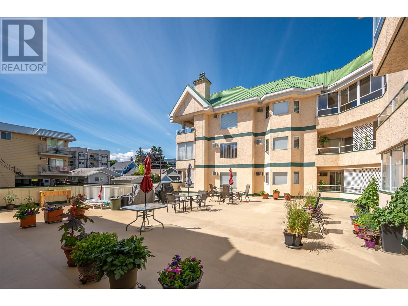 374 Winnipeg Street Unit# 302, Penticton, British Columbia  V2A 5M5 - Photo 1 - 10337826
