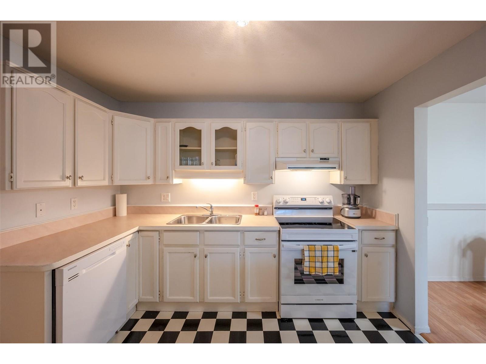 374 Winnipeg Street Unit# 302, Penticton, British Columbia  V2A 5M5 - Photo 13 - 10337826
