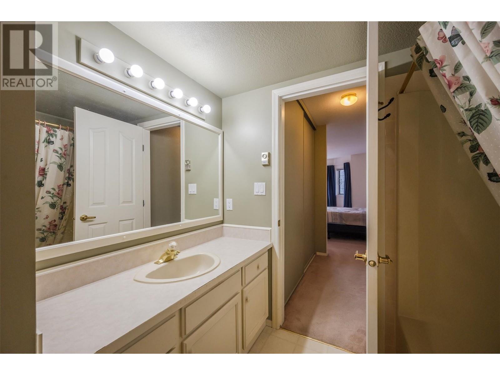 374 Winnipeg Street Unit# 302, Penticton, British Columbia  V2A 5M5 - Photo 26 - 10337826