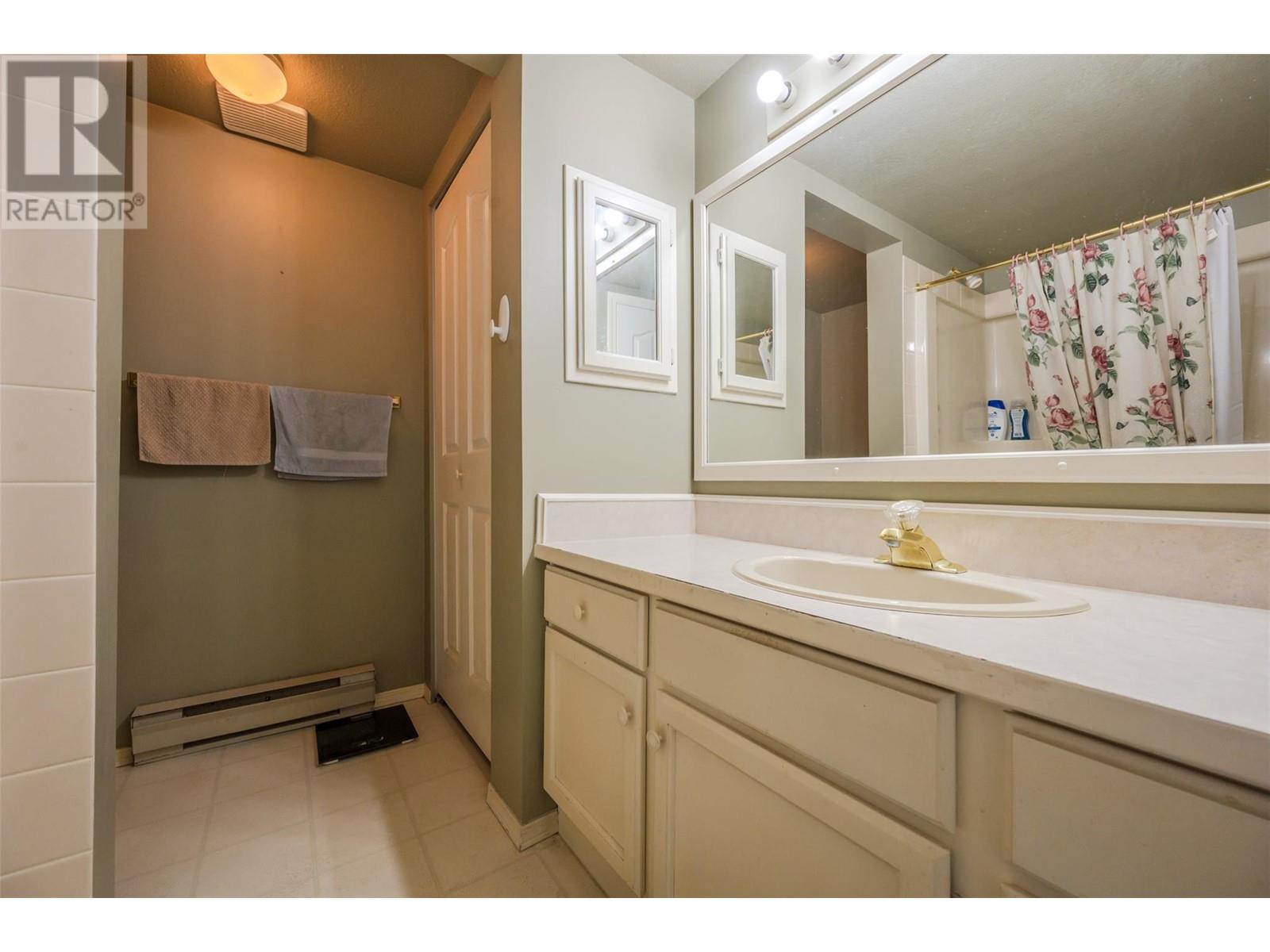 374 Winnipeg Street Unit# 302, Penticton, British Columbia  V2A 5M5 - Photo 27 - 10337826