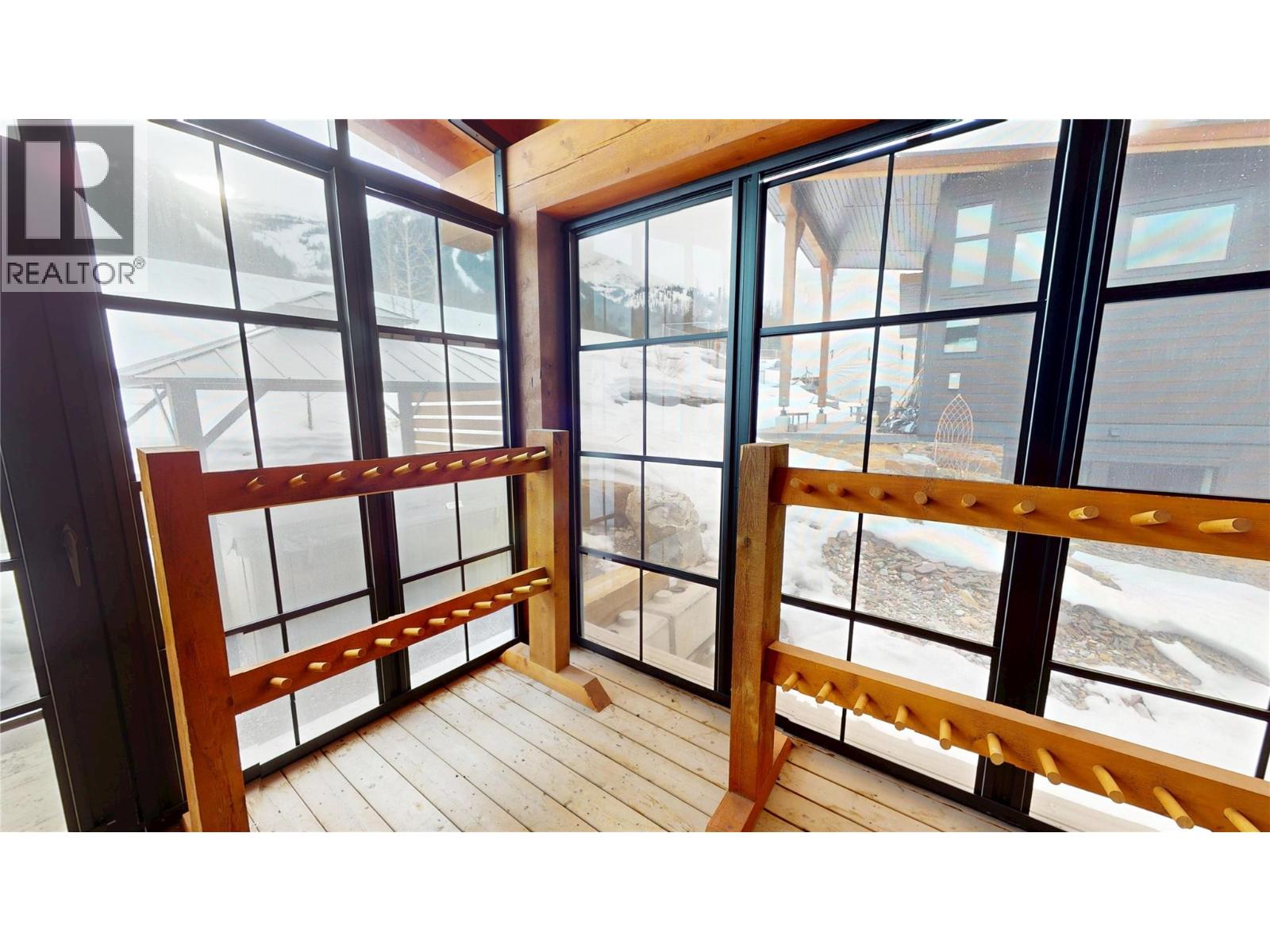 5418 Resort Drive, Fernie, British Columbia  V0B 1M6 - Photo 19 - 10337704