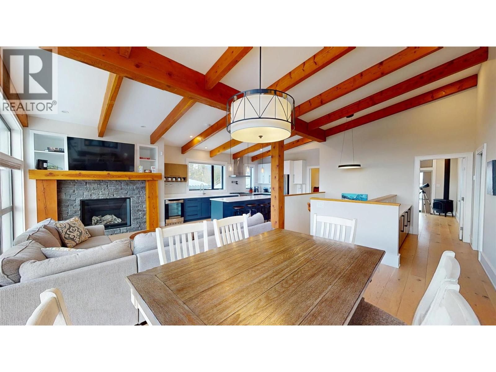 5418 Resort Drive, Fernie, British Columbia  V0B 1M6 - Photo 2 - 10337704