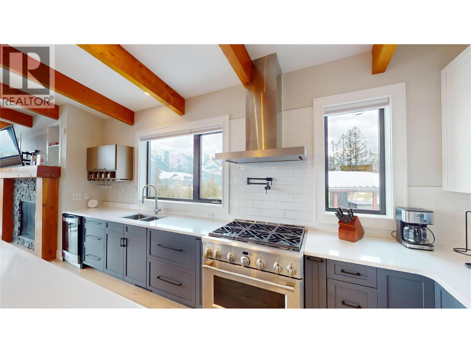 5418 Resort Drive, Fernie, British Columbia  V0B 1M6 - Photo 9 - 10337704