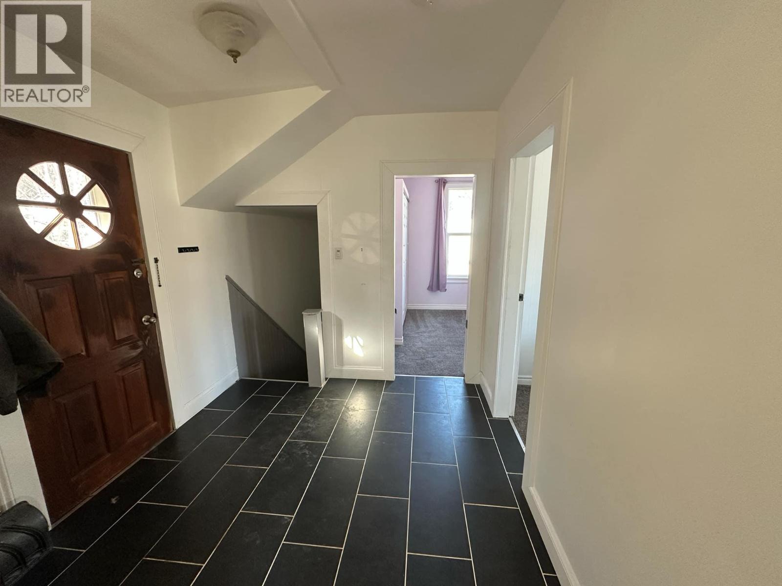 1860 Oak Street, Trail, British Columbia  V1R 3Z6 - Photo 20 - 10338000