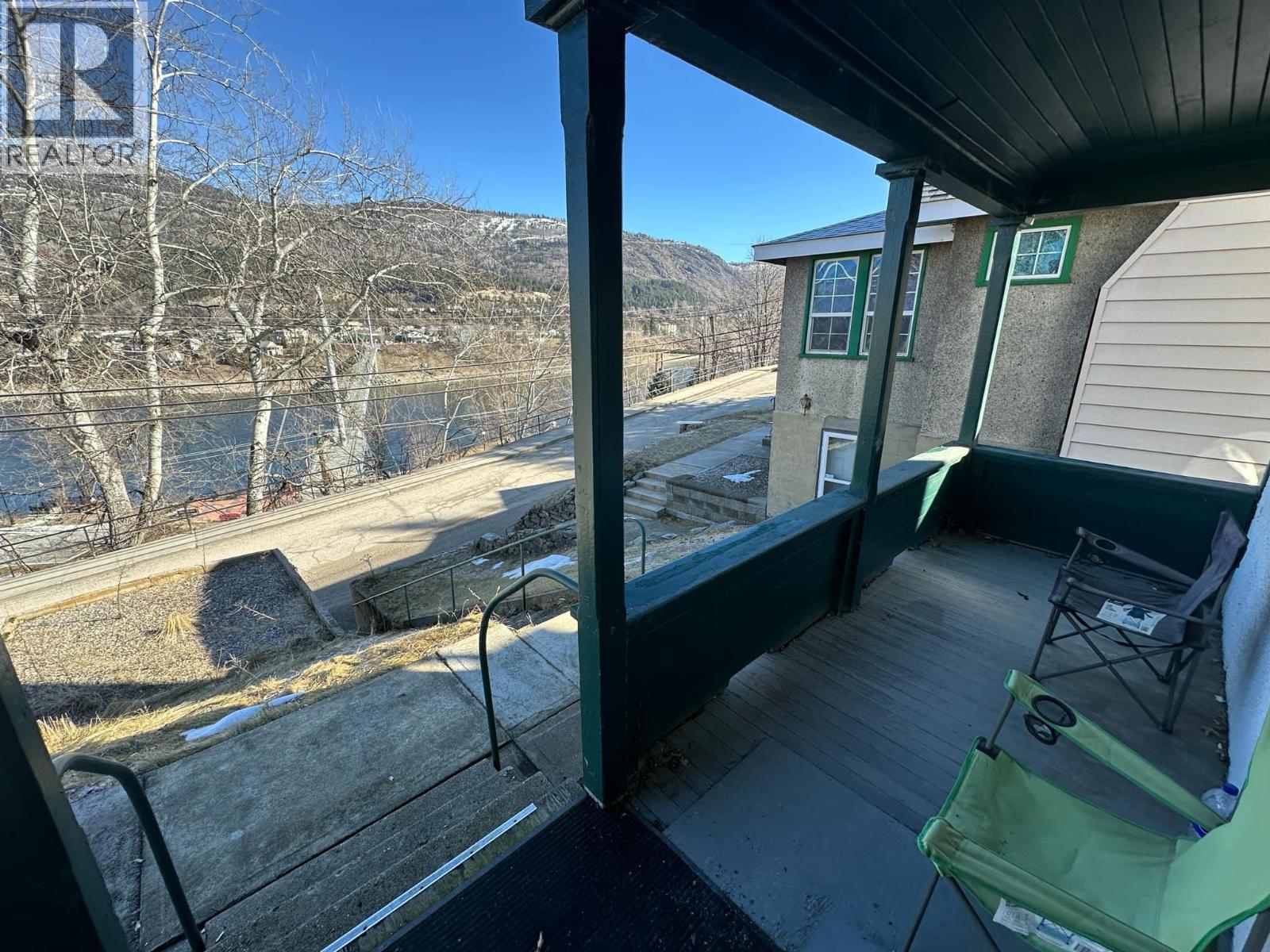 1860 Oak Street, Trail, British Columbia  V1R 3Z6 - Photo 24 - 10338000