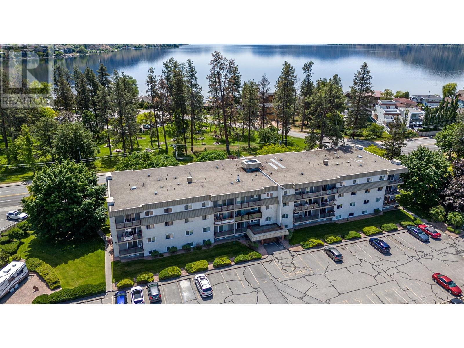 110 Skaha Place Unit# 406, Penticton, British Columbia  V2A 7L1 - Photo 1 - 10338154