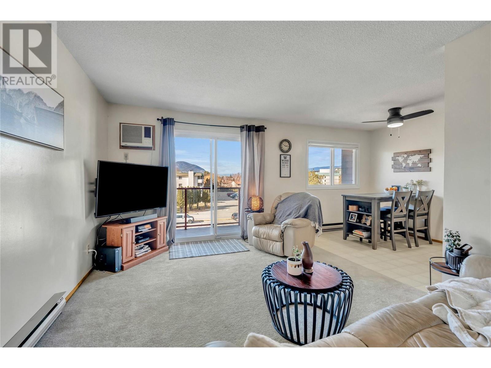 110 Skaha Place Unit# 406, Penticton, British Columbia  V2A 7L1 - Photo 3 - 10338154