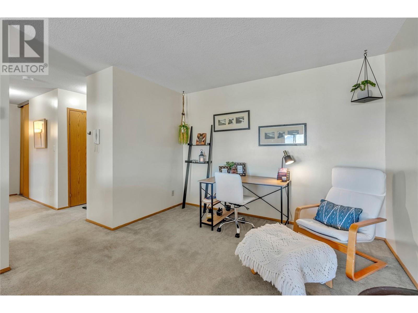 110 Skaha Place Unit# 406, Penticton, British Columbia  V2A 7L1 - Photo 9 - 10338154