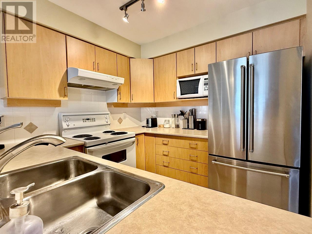 7600 Cottonwood Drive Unit# 406, Osoyoos, British Columbia  V0H 1V3 - Photo 4 - 10338249