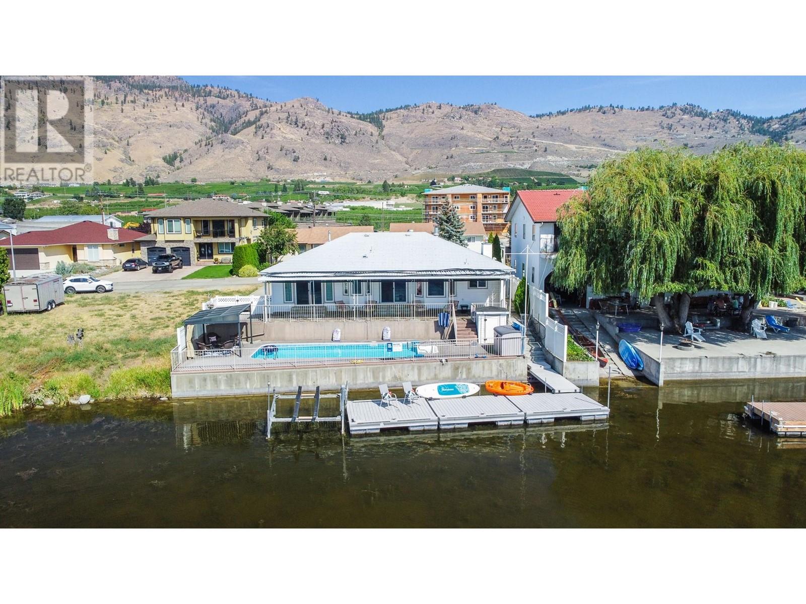32 Bayview Crescent, Osoyoos, British Columbia  V0H 1V6 - Photo 1 - 10336766