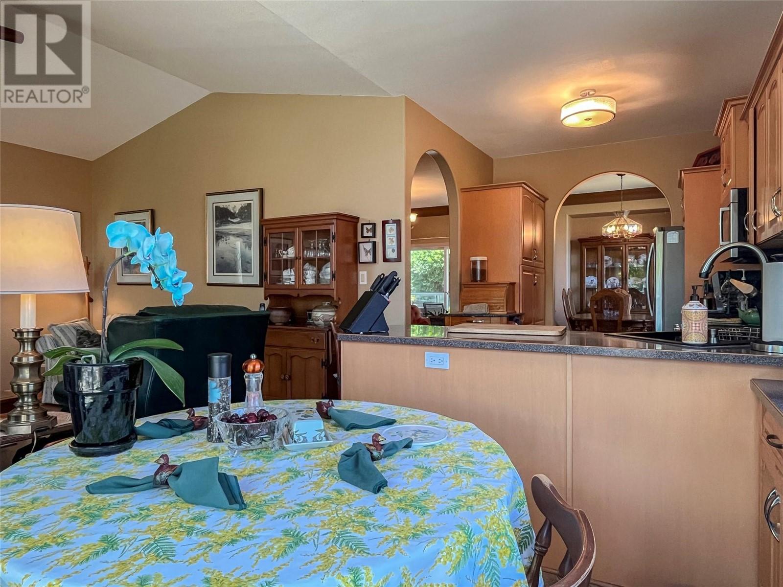 3808 Cypress Hills Drive, Osoyoos, British Columbia  V0H 1V4 - Photo 35 - 10337975