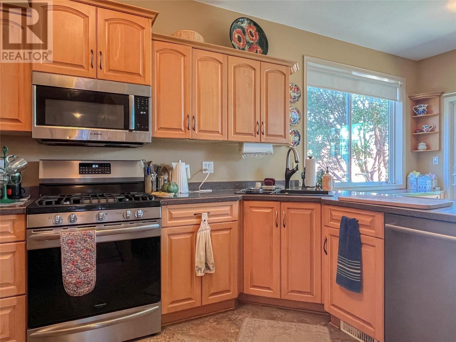 3808 Cypress Hills Drive, Osoyoos, British Columbia  V0H 1V4 - Photo 39 - 10337975