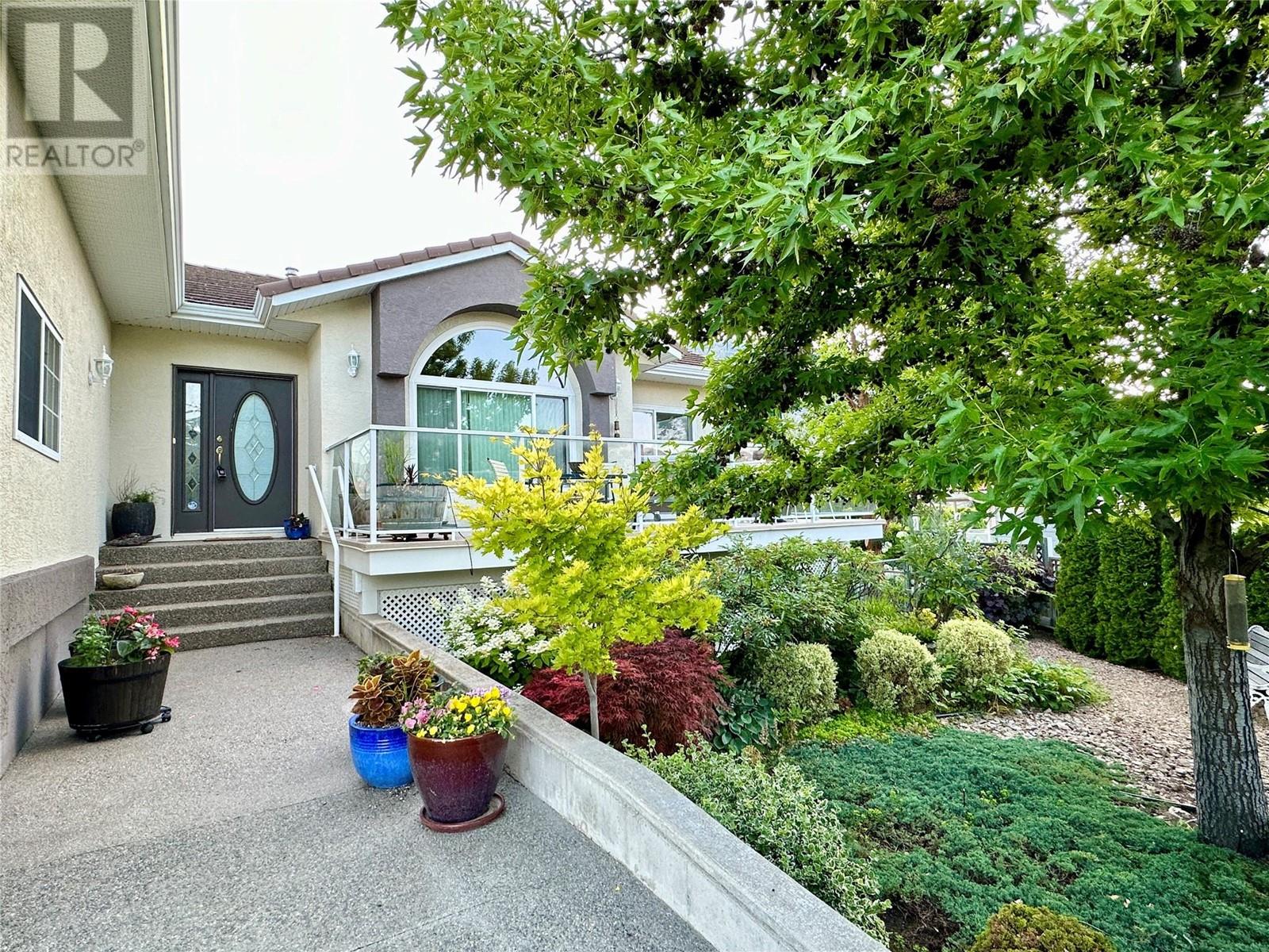 3808 Cypress Hills Drive, Osoyoos, British Columbia  V0H 1V4 - Photo 7 - 10337975