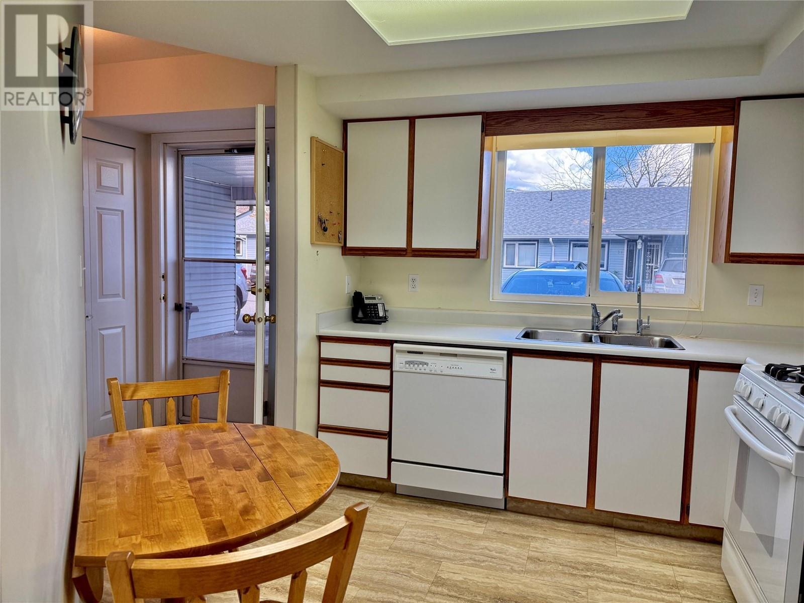6446 Meadows Drive Unit# 47, Oliver, British Columbia  V0H 1T3 - Photo 3 - 10338177