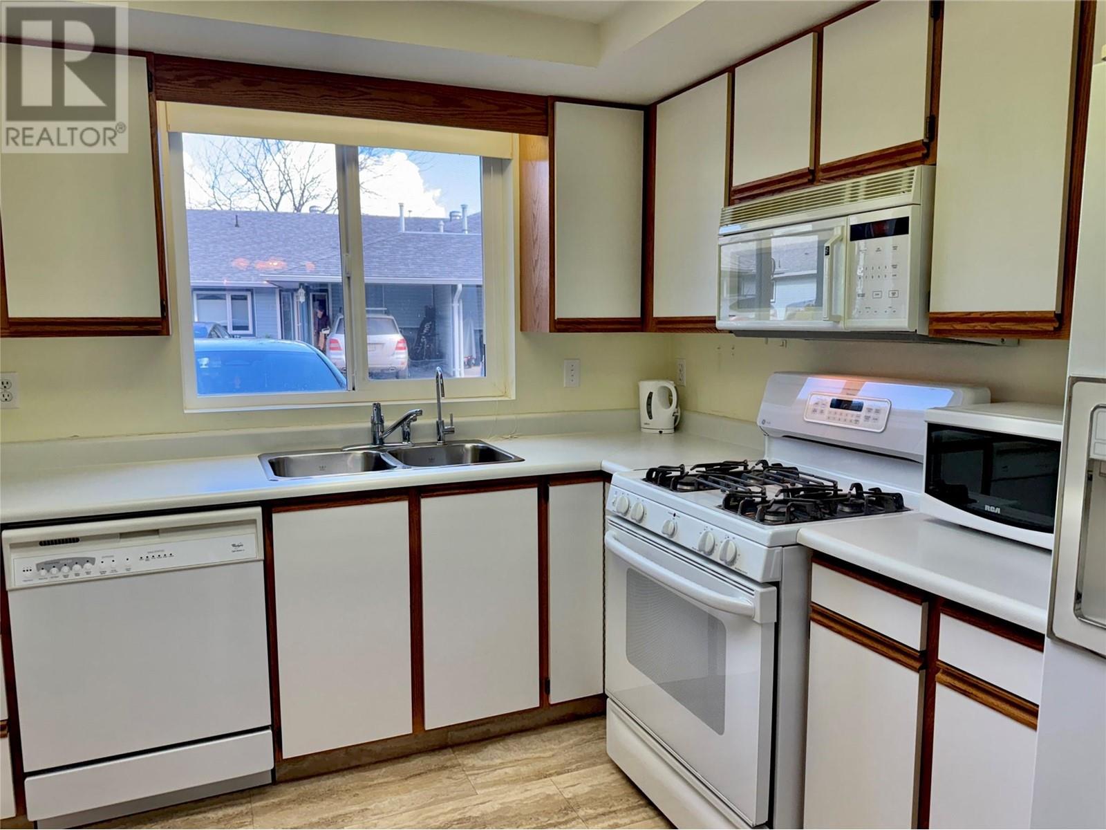 6446 Meadows Drive Unit# 47, Oliver, British Columbia  V0H 1T3 - Photo 4 - 10338177