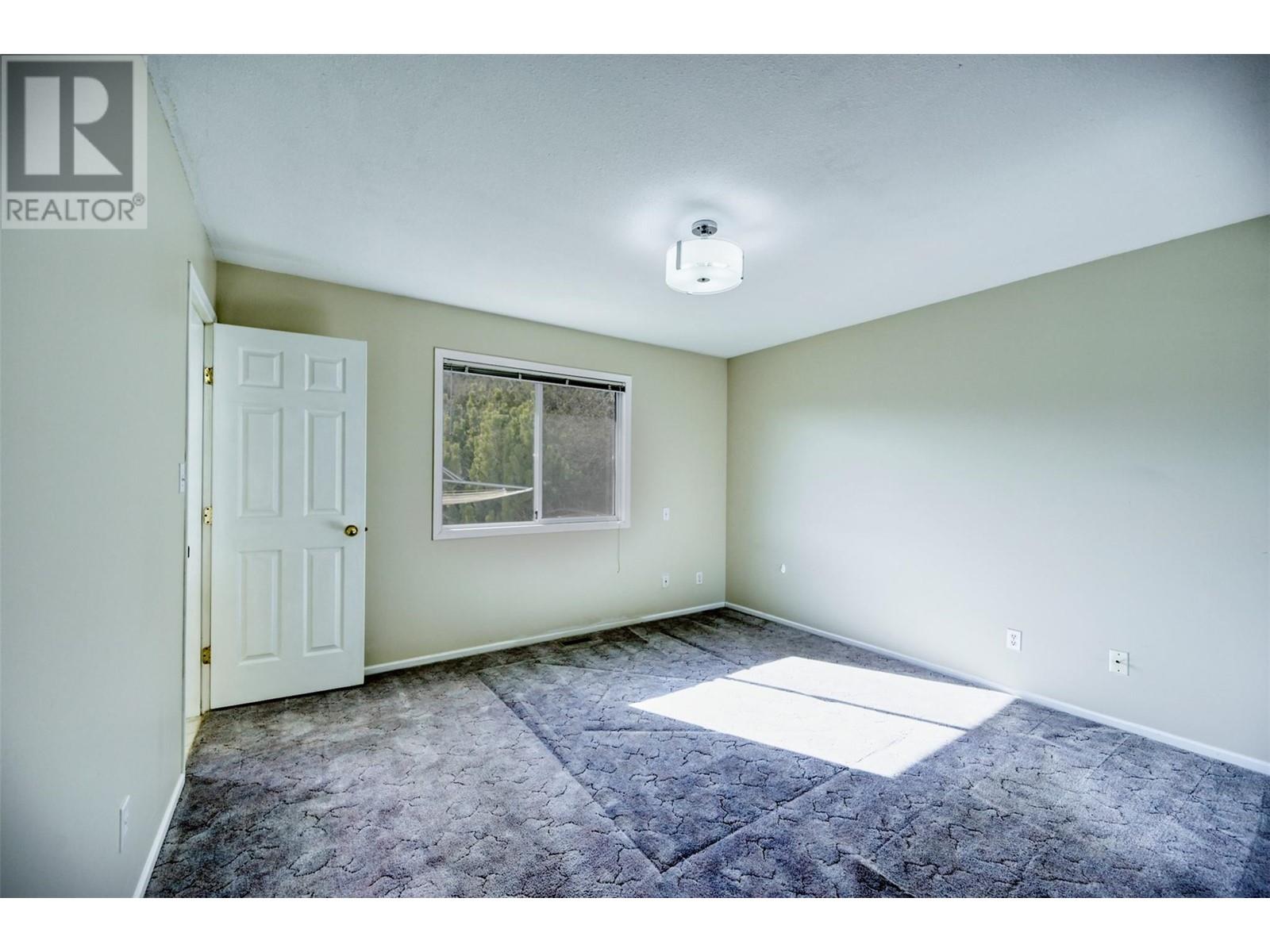 10408 87th Street, Osoyoos, British Columbia  V0H 1V0 - Photo 13 - 10338357