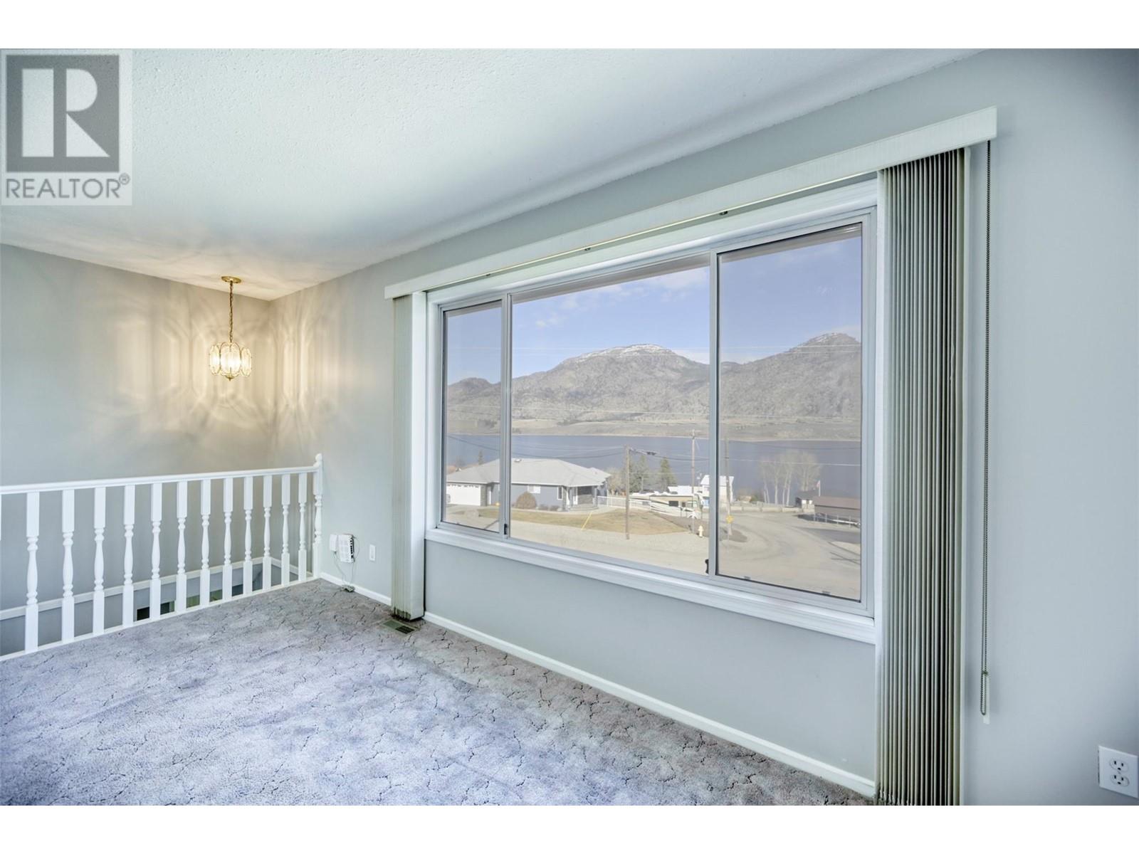 10408 87th Street, Osoyoos, British Columbia  V0H 1V0 - Photo 8 - 10338357