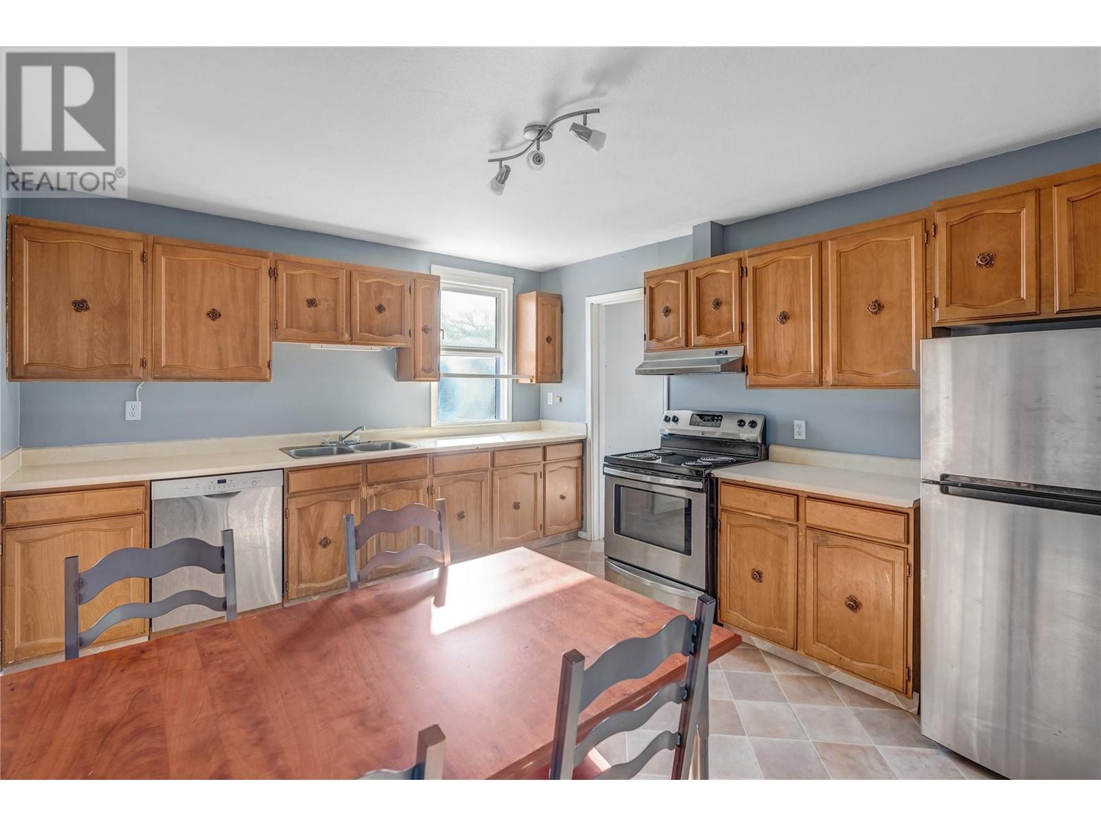 10110 Main Street, Summerland, British Columbia  V0H 1Z0 - Photo 21 - 10338354