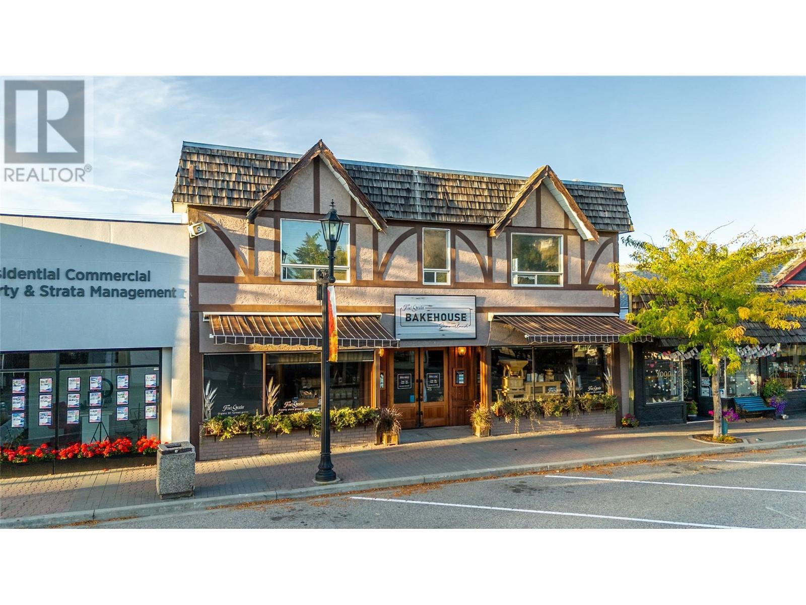10110 Main Street, Summerland, British Columbia  V0H 1Z0 - Photo 5 - 10338354