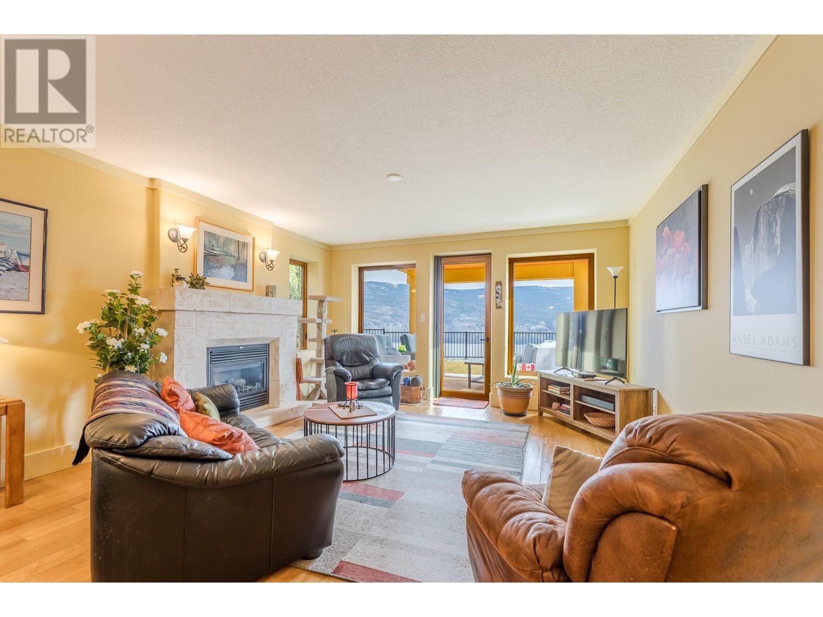 14611 Downton Avenue Unit# 102, Summerland, British Columbia  V0H 1Z1 - Photo 7 - 10338388