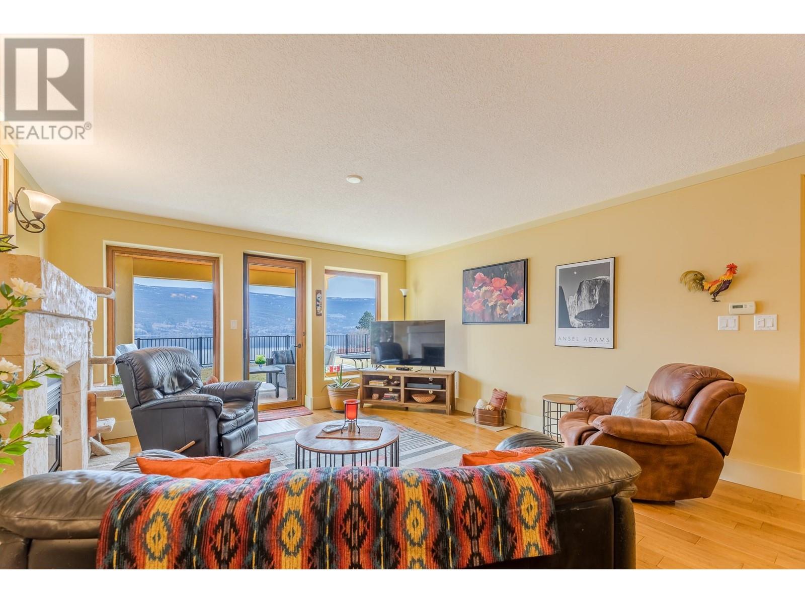 14611 Downton Avenue Unit# 102, Summerland, British Columbia  V0H 1Z1 - Photo 9 - 10338388